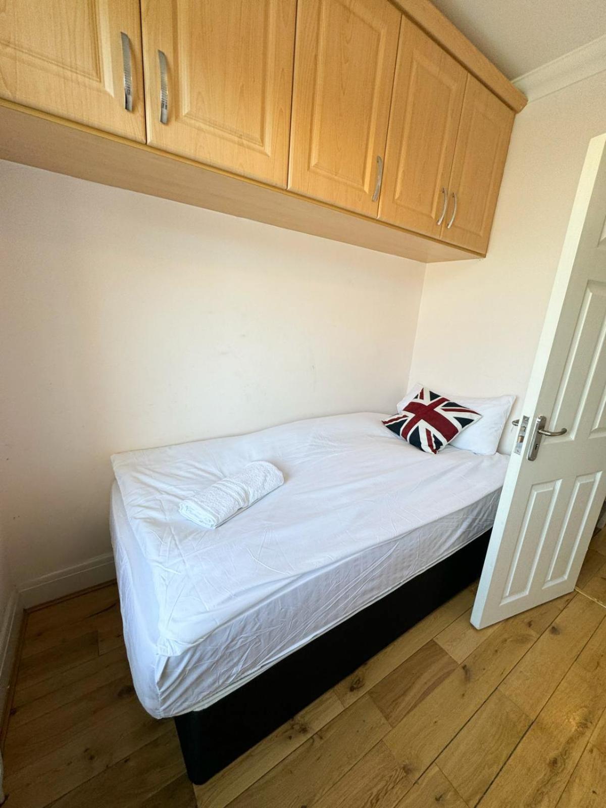 Holiday home Beahive House