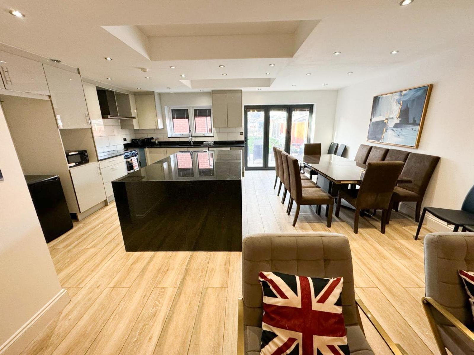 Beahive House Дом отдыха