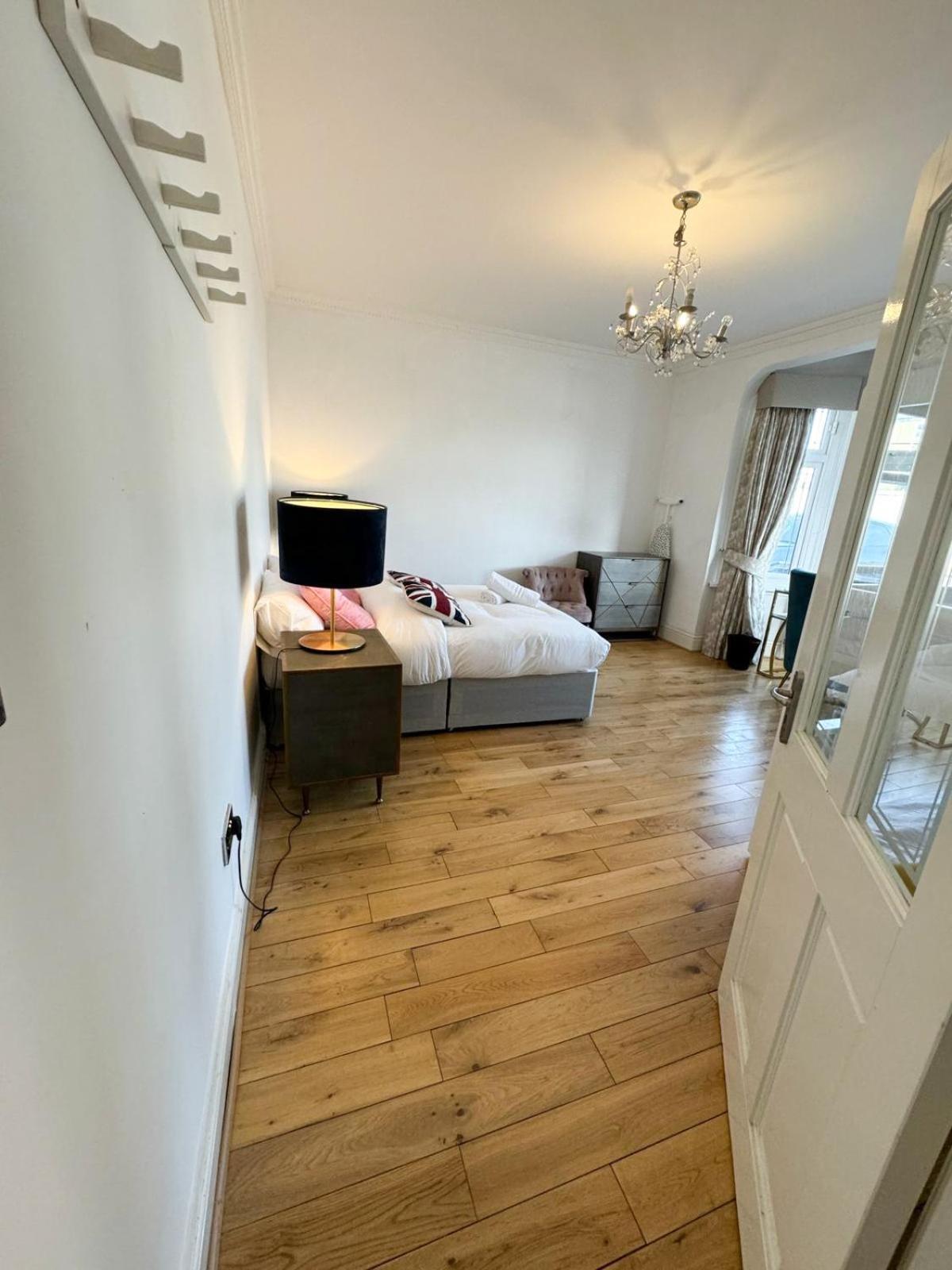 Beahive House Redbridge