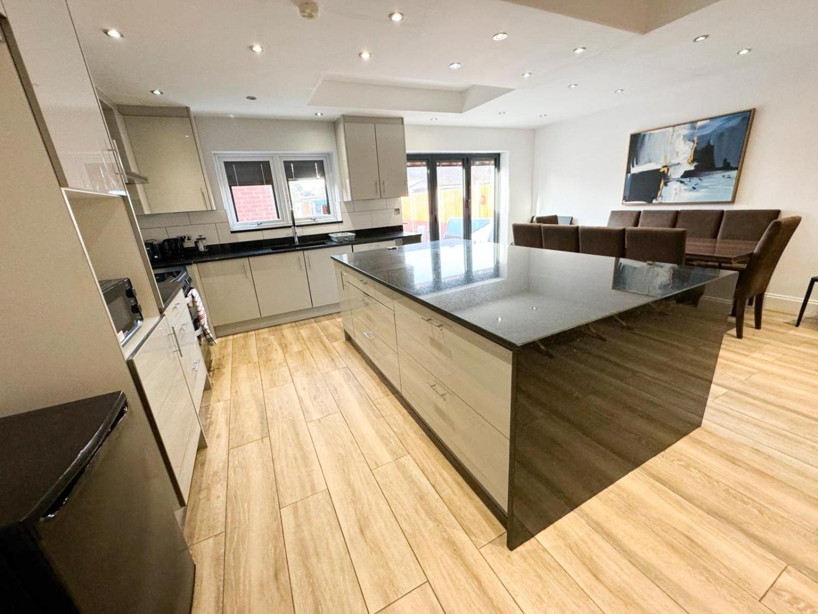 Beahive House *