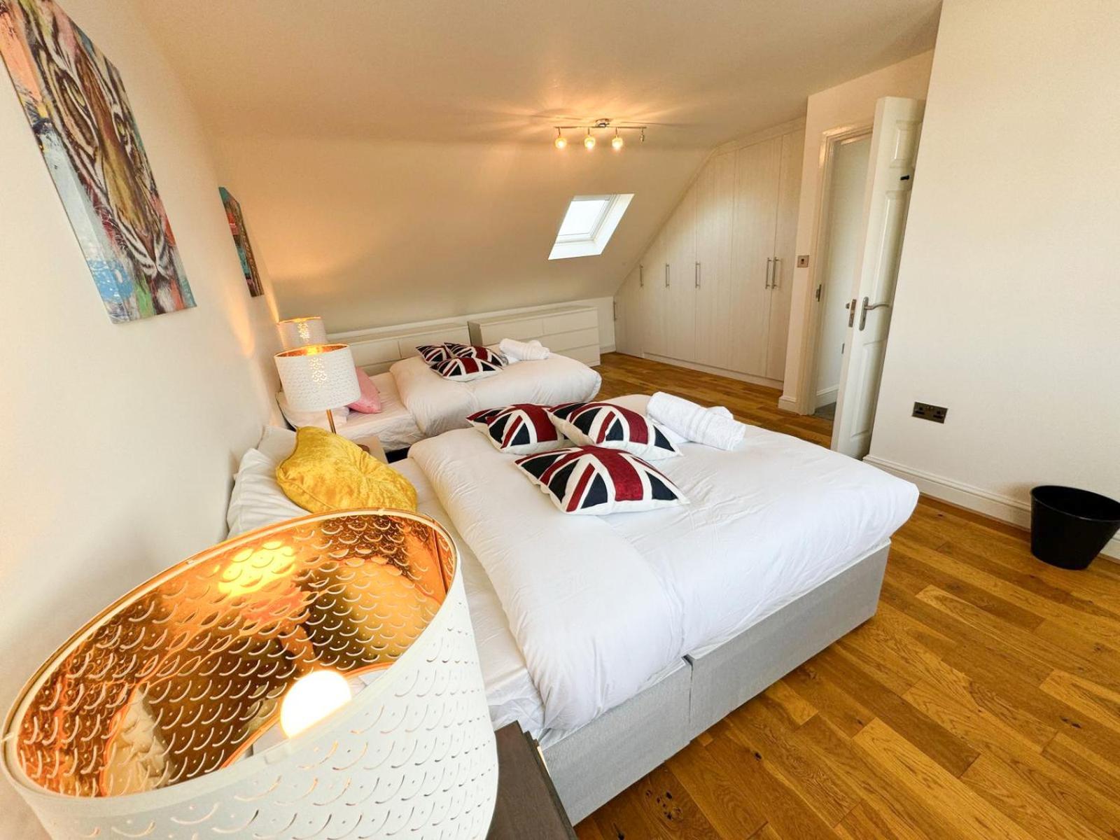 Beahive House